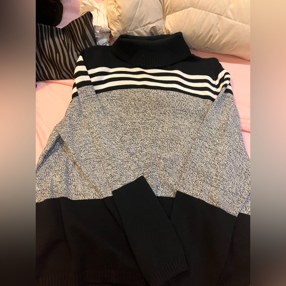 Sweater, NEVER WORN.